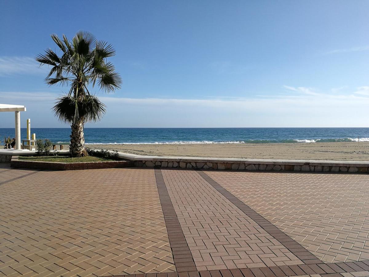 Gran Apartamento Para 6 Personas En Fuengirola Exteriör bild